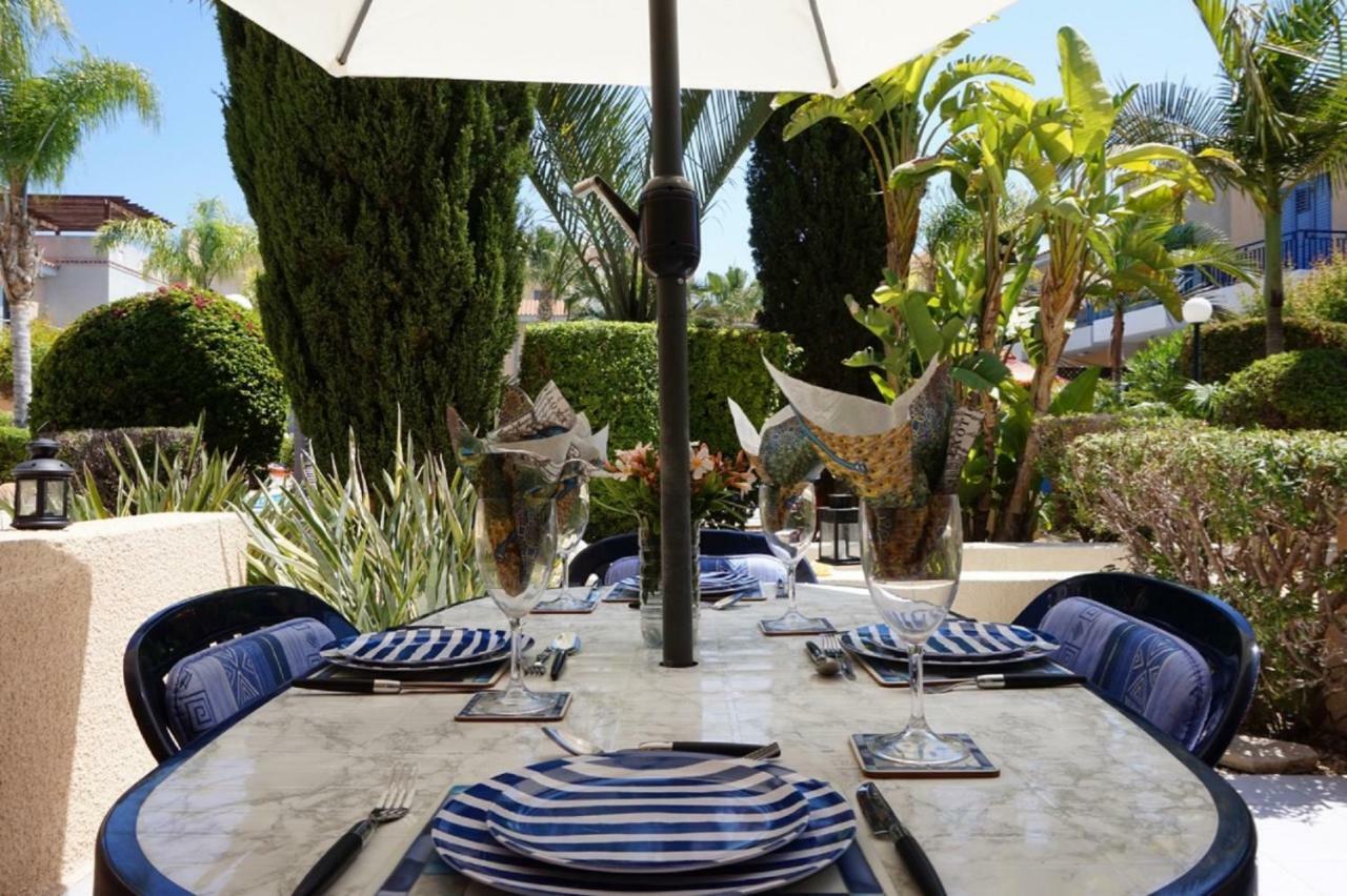 Aurora Townhouse - Complimentary Airport Transport Willa Pafos
