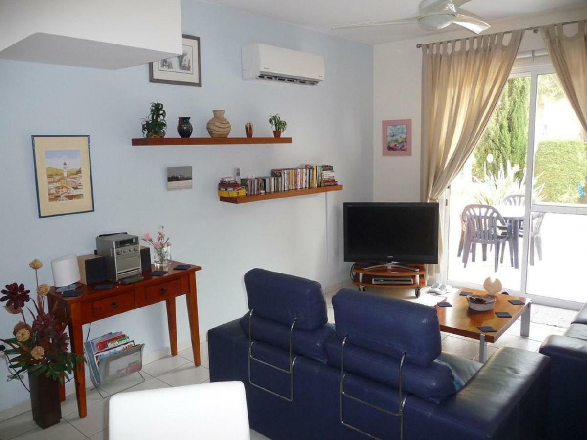 Aurora Townhouse - Complimentary Airport Transport * Paphos